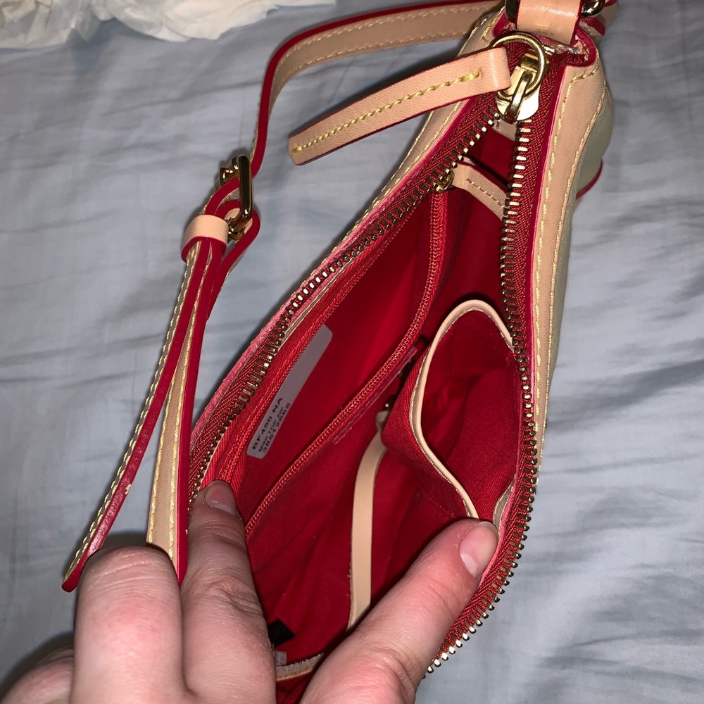 SOLD ON DEPOP - Picture 5 of 6